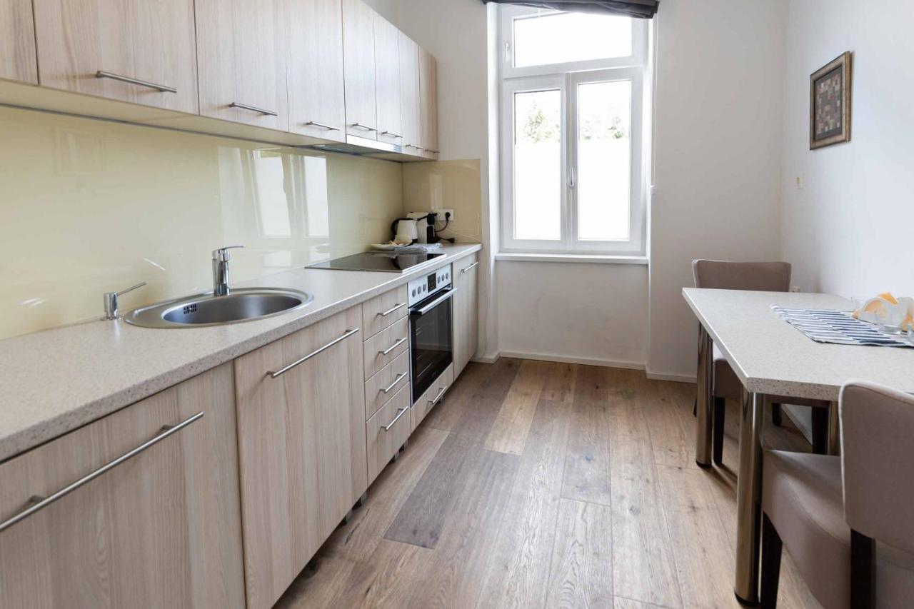 Triangle Apartments Giesshubl Екстер'єр фото