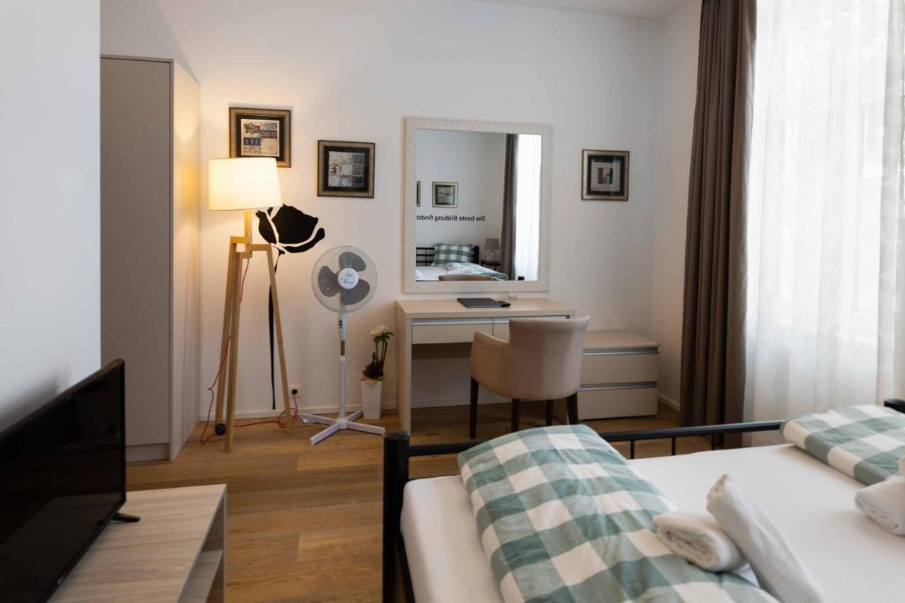 Triangle Apartments Giesshubl Екстер'єр фото