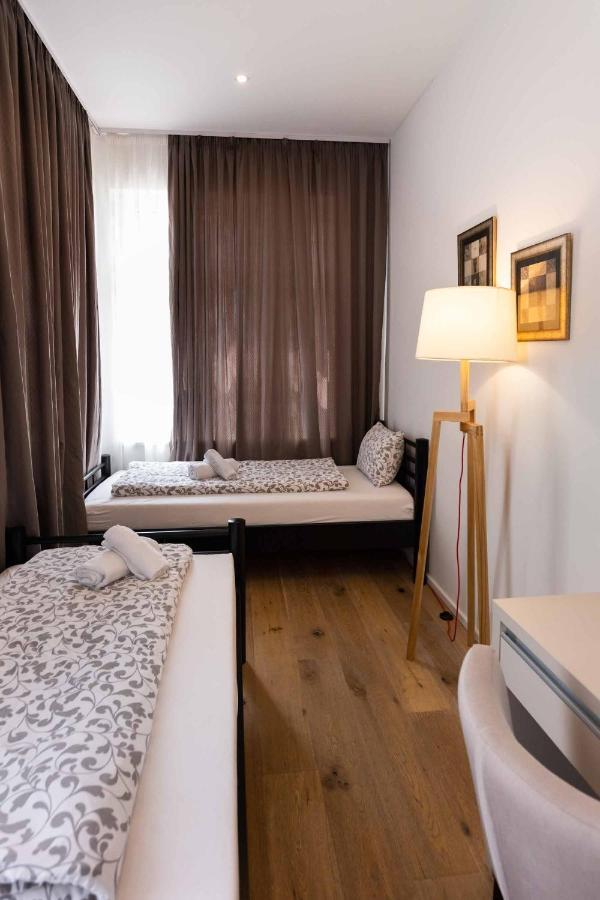 Triangle Apartments Giesshubl Екстер'єр фото
