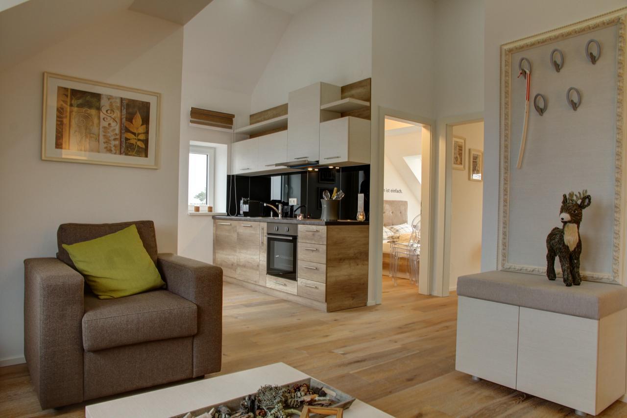 Triangle Apartments Giesshubl Екстер'єр фото